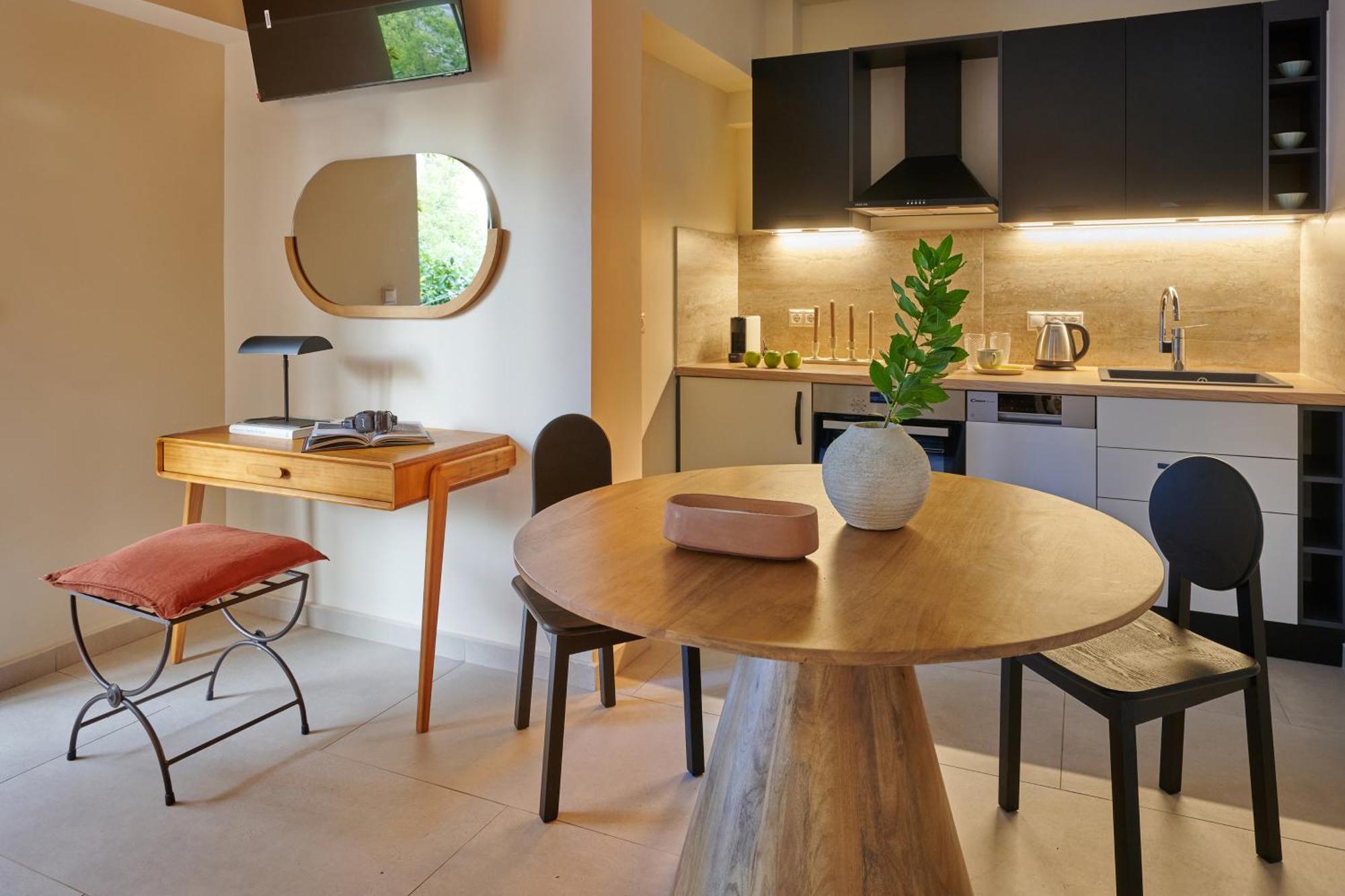 Rastoni Acropolis Uniquely Located Stylish Apartments Athen Eksteriør billede