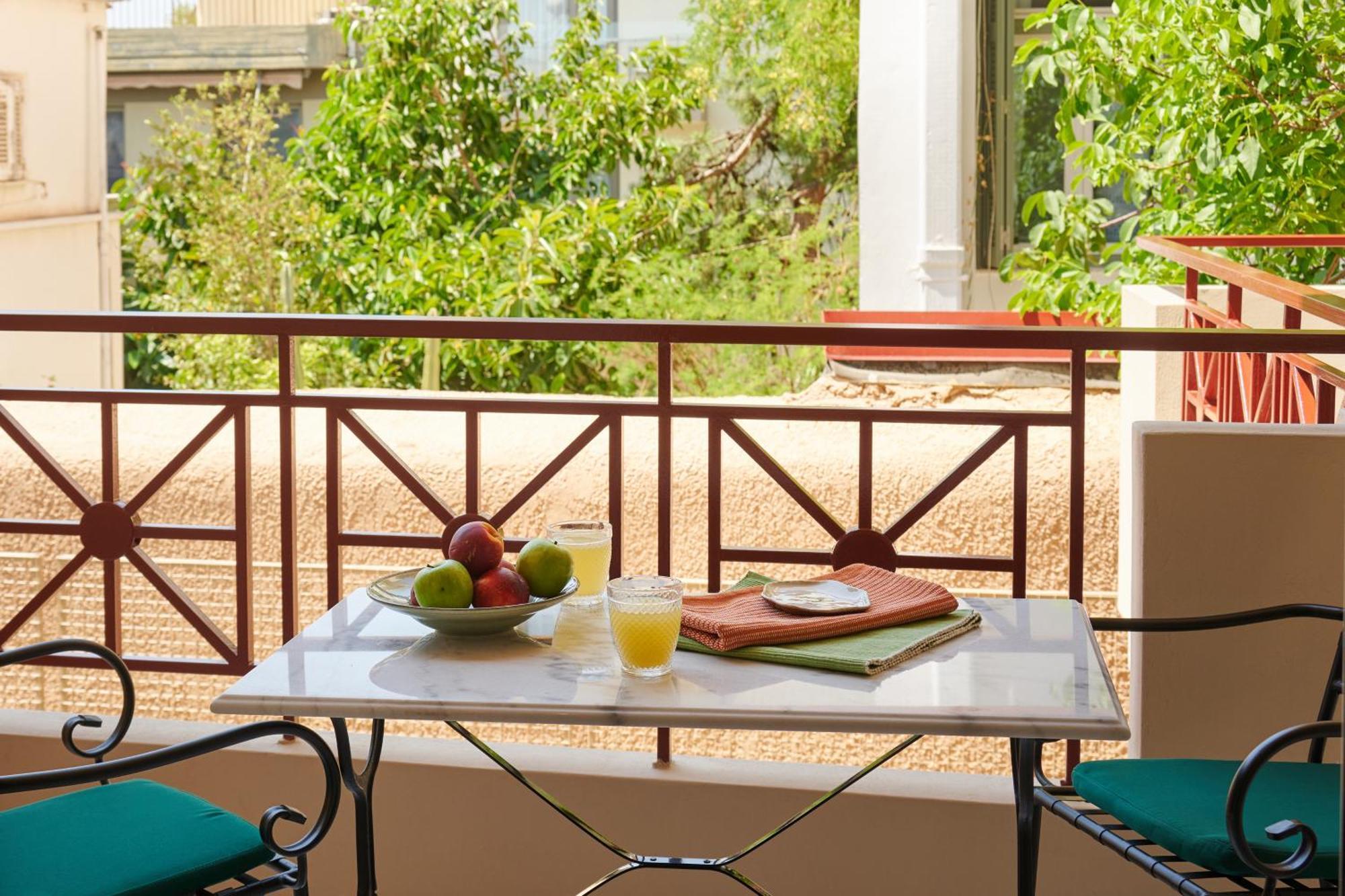 Rastoni Acropolis Uniquely Located Stylish Apartments Athen Eksteriør billede
